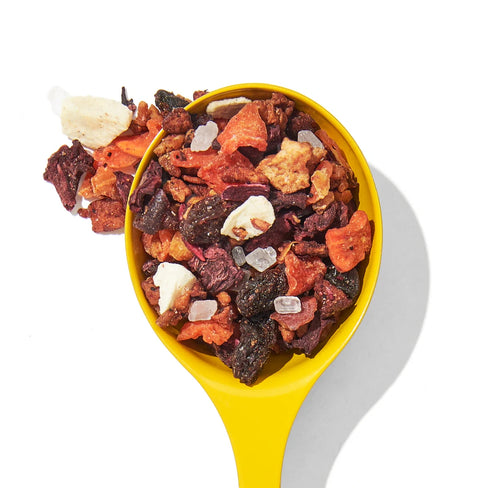 DAVIDsTEA Frozen Raspberry Tea – Sweet raspberry herbal tea with creamy yogurt notes, ideal for iced drinks and summer slushies.
