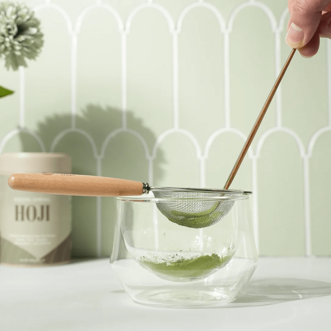 Durable 7x3in Matcha sifter with natural wood handle, food-grade material, easy to clean, for clump-free fine green tea powder.