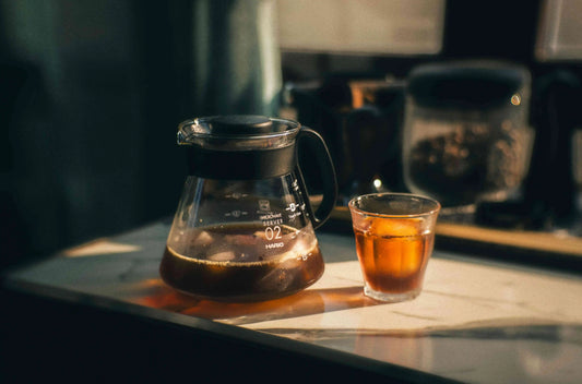 Single Origin vs Blended Coffee: Dubai Lover's Guide | PERCUP comparing coffee brew and espresso in a specialty café