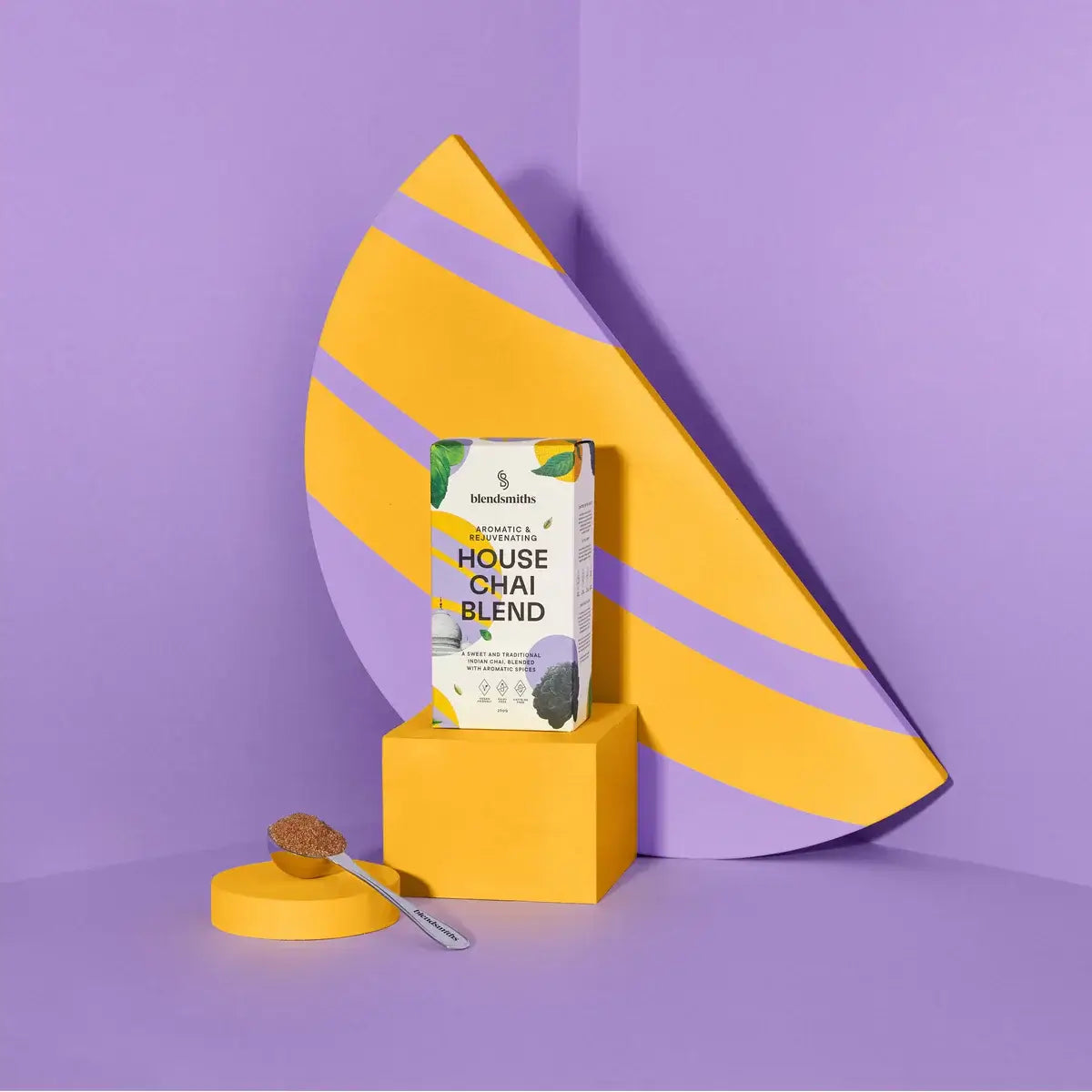 Blendsmiths House Chai Blend packaging featuring a modern design with botanical elements, a dome illustration, and text highlighting its aromatic and rejuvenating qualities.