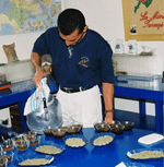 Hacienda La Minita El Conquistador coffee tasting at Tarrazú estate.