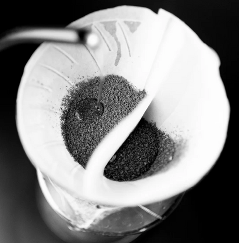 Sibarist Fast - Dual Chamber Specialty Coffee Filters in a conical dripper for precise pour-over brewing.