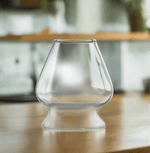 Clear Glass Whisk Holder made from borosilicate glass allows airflow for drying while providing a modern, transparent look.