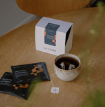 Ecuadorian specialty coffee by La Cabra, Hacienda La Papaya Oak Barrel processed in rum barrels, delivering deep spice and dried-fruit notes.