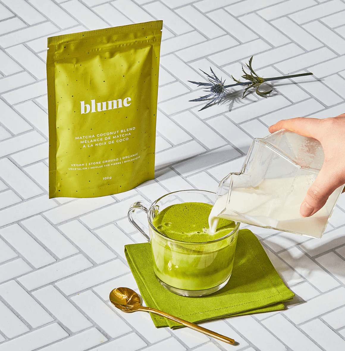 Matcha Coconut Blend is packed full of antioxidants and slow-release caffeine and is balanced with L-theanine to give you a zen-ergised feeling all day long.