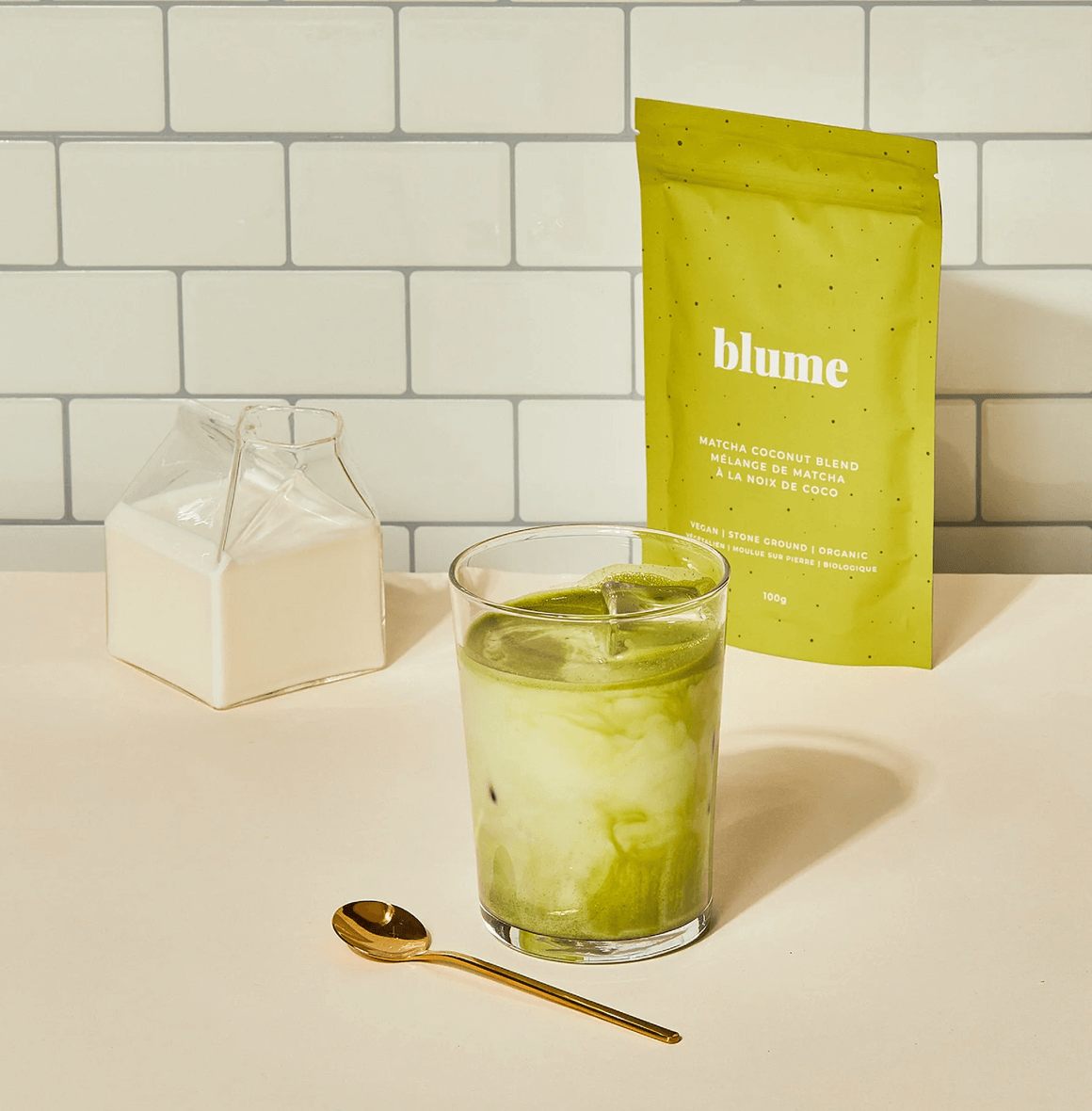 Matcha Coconut Blend is packed full of antioxidants and slow-release caffeine and is balanced with L-theanine to give you a zen-ergised feeling all day long.