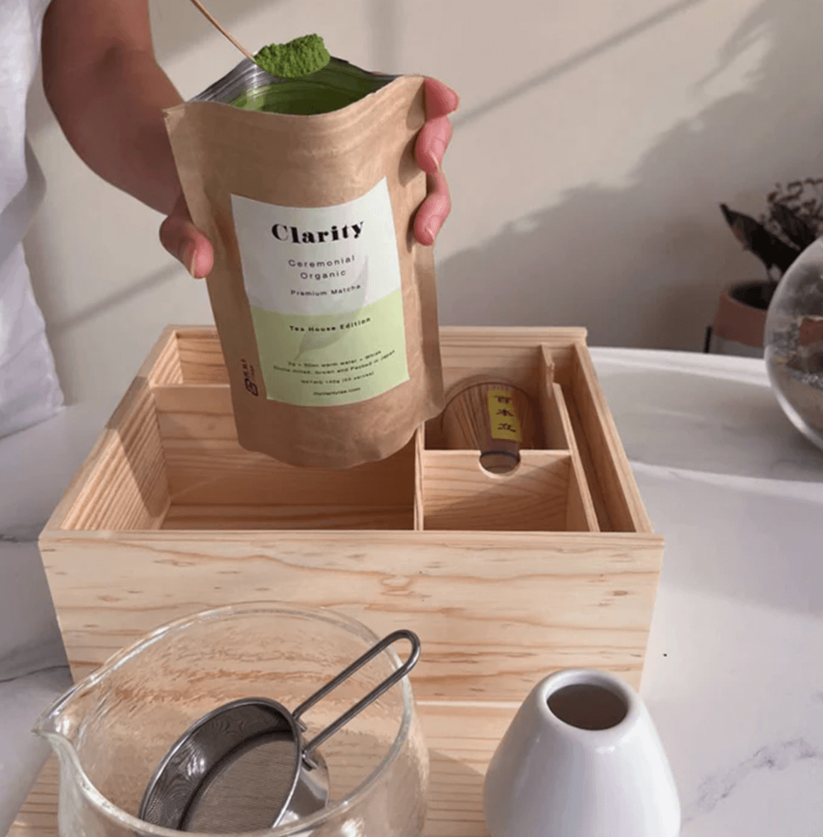 The complete Ceremony Matcha Kit, perfect for matcha starters and matcha addicts alike. It includes our signature matcha alongside traditional Japanese matcha preparation accessories