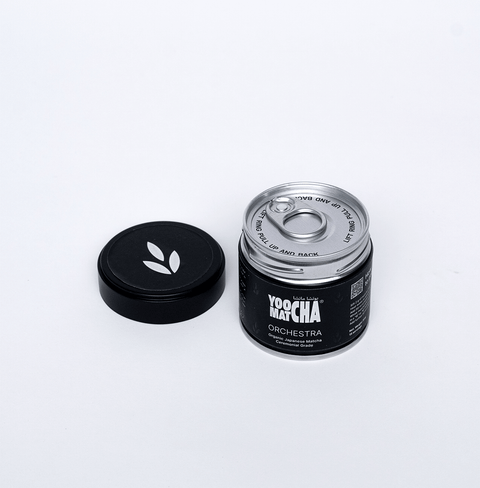 YOOCHA Ceremonial Grade Matcha, made from first-harvest Japanese tea leaves, offers natural sweetness, smooth texture, and high antioxidants.