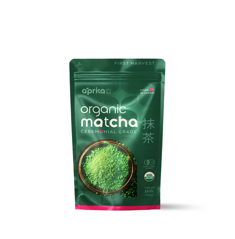 A vibrant green, finely ground Organic Japanese Ceremonial Grade Matcha Green Tea Powder, sourced from premium Yabukita tea leaves. This rich, antioxidant-packed matcha offers a smooth umami flavor, perfect for traditional tea ceremonies, lattes, and well