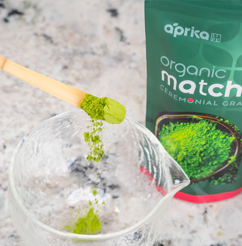 A vibrant green, finely ground Organic Japanese Ceremonial Grade Matcha Green Tea Powder, sourced from premium Yabukita tea leaves. This rich, antioxidant-packed matcha offers a smooth umami flavor, perfect for traditional tea ceremonies, lattes, and well