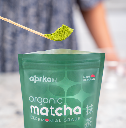 A vibrant green, finely ground Organic Japanese Ceremonial Grade Matcha Green Tea Powder, sourced from premium Yabukita tea leaves. This rich, antioxidant-packed matcha offers a smooth umami flavor, perfect for traditional tea ceremonies, lattes, and well