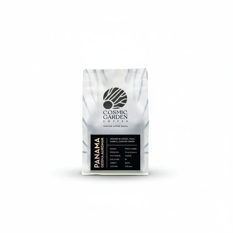 Cosmic Garden Coffee Panama Geisha Auromar roasted coffee beans from Finca La Aurora, Panama