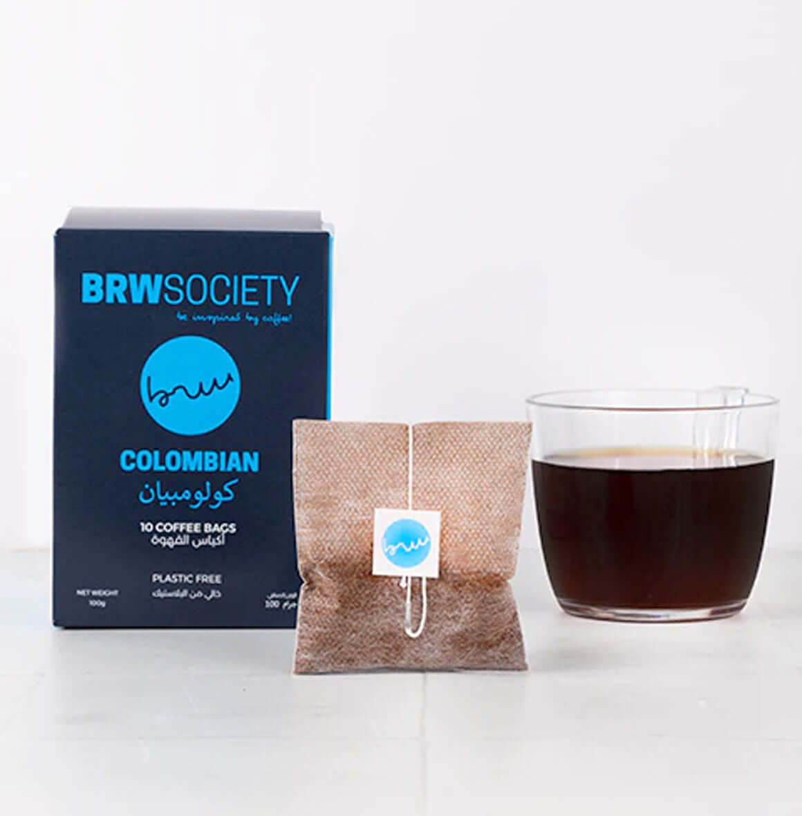 Colombian single-origin instant coffee bags with chocolate, caramel, fruit, and citrus notes, perfect for travel or busy mornings.